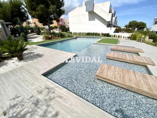 Maison en Los Balcones-Los Altos. Obra nueva en los balcones de torrevieja. propiedad en urbanizac