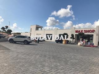 Local Comercial en Avenida CALPE