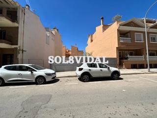 Terreny residencial  Calle pais valenciano. Solar urbano en el centro de orihuela. la propiedad está frente