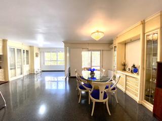 Miete Etagenwohnung  Avenida teodomiro. Sol8vidal alquila bonito piso en el corazón de orihuela