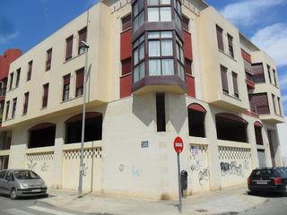 Rent Business premise  Calle marianela. Local comercial en alquiler orihuela, zona puente rey 900  al me