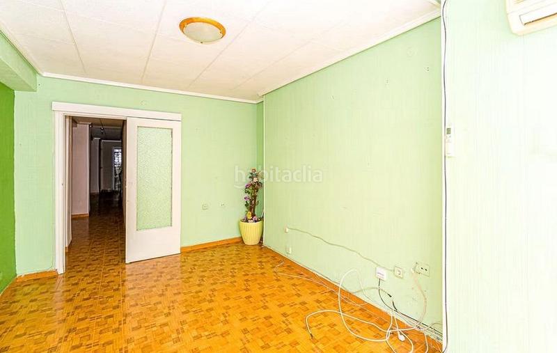 Foto f7eeea20-16c9-4f42-96c0-fc72a688167a. Pis a Orihuela ciudad Orihuela