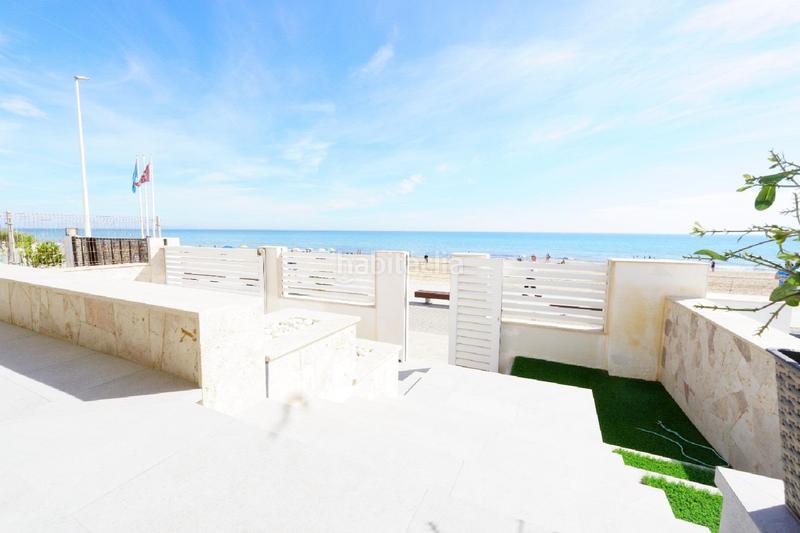 Foto 1d9b27d5-de61-4d07-b36f-e090c0d82d46. Chalet  nuevo primera linea playa la mata en Torrevieja