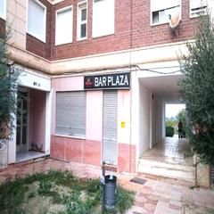 Local Comercial  Avenida paz. Local comercial en jacarilla, dispone de 132 m2, en la avenida p