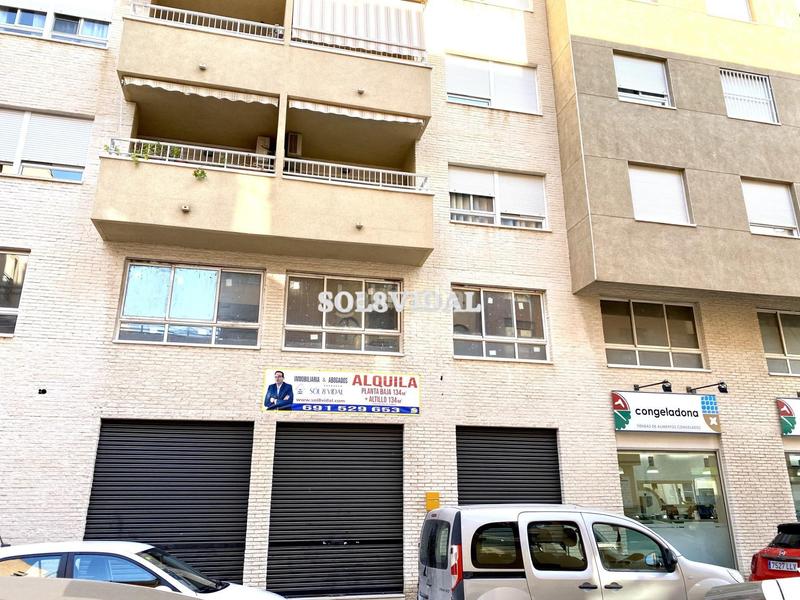 Foto 74f347eb-8d91-46dc-b3a4-156c748d493b. Location local commercial dans calle comandante manuel gimeno 21 dans Orihuela