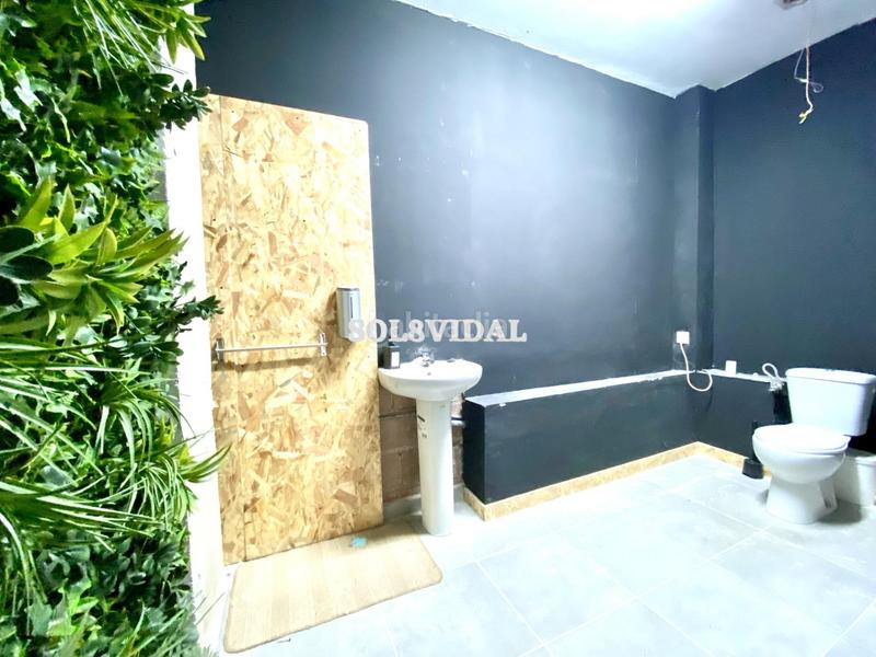 Foto 9972b8ad-5f13-476e-b8d1-630791d589dc. Location local commercial dans calle comandante manuel gimeno 21 dans Orihuela