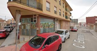 Local Comercial  Calle extramuros. Local comercial en esquina en san javier  local de 200 metros cu