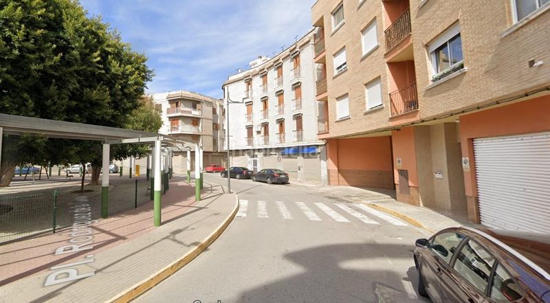 Foto b3259dcb-1264-4ca3-8a9f-c609024a0762. Local comercial a Beniel