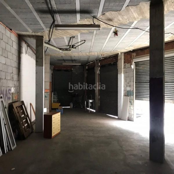 Foto bf98d0f0-1f36-4013-8315-73b7fa6ed6a4. Local comercial a Beniel