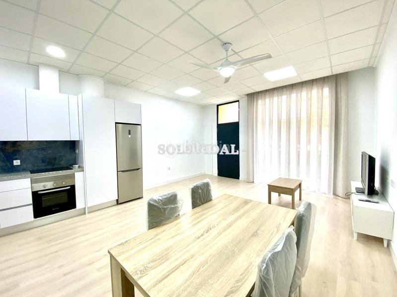 Foto 8200ee52-9f41-47c7-9e53-368d1ef50e3e. Alquiler piso loft en alquiler en desamparados en Orihuela