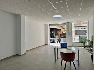 Lloguer Local Comercial  Avenida duque de tamames. Local en la mejor avenida comercial de orihuela