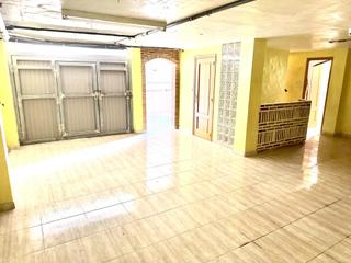 Maison jumelée à La Murada - Los Vicentes. Amplia casa adosada de 4 dormitorios en la murada  orihuela