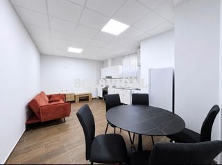 Miete Etagenwohnung in Desamparados - Hurchillo - Torremendo. Vivienda en planta baja en alquiler en hurchillo, a solo 5 minut