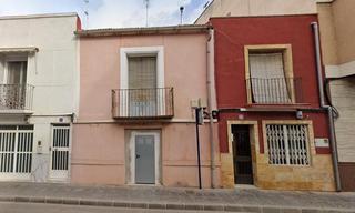 Maison à Calle sol 24. Casa para reformar integralmente en el centro histórico de orihu