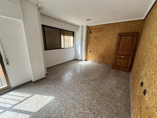 Piso en Orihuela Ciudad. Precioso piso en esquina en plaza nueva  orihuela centro se vend