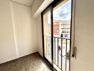 Appartement à Orihuela Ciudad. Precioso piso en esquina en plaza nueva  orihuela centro se vend