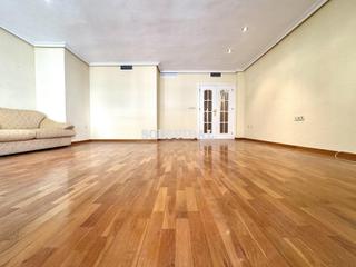 Piso  Calle obispo rocamora. Oportunidad única en el centro de orihuela!