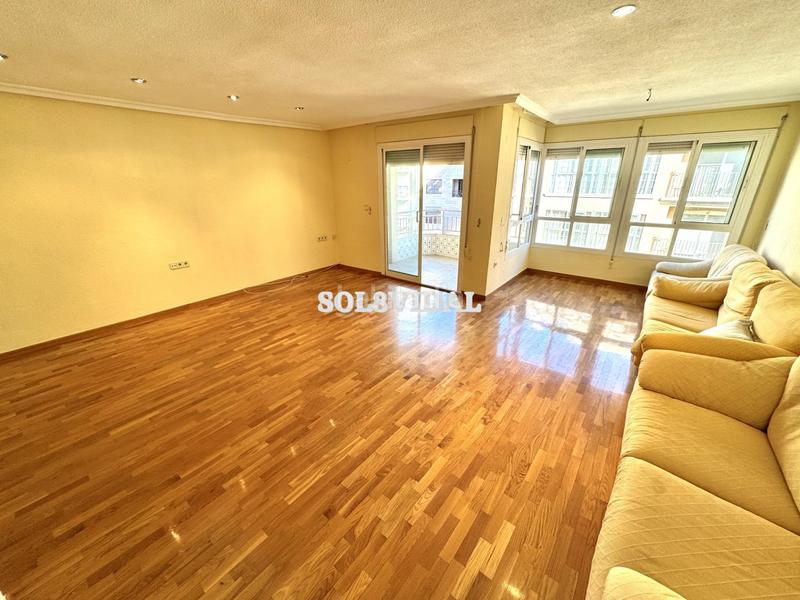 Foto fee35dfa-b549-472d-ac6b-100252d3ee76. Pis amb calefacció a Orihuela ciudad Orihuela