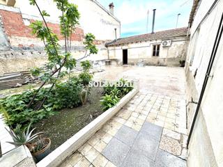 Chalet  Comandante bernabe. Casa de 219 m  80 m de patio privado buscas un lugar con encanto