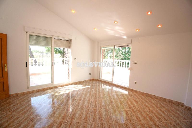 Foto 45d1cef8-0f20-416c-b7c8-d68a202acf7b. Chalet  , parcela de 12.000m2, 250 m2 construidos en Orihuela