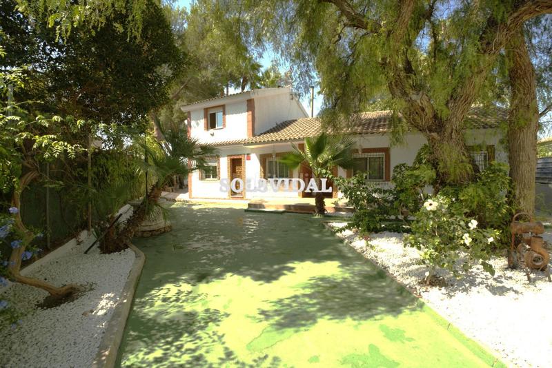 Foto 8c7fc679-dd7a-4d02-8c70-b77b623b4a2a. Chalet  , parcela de 12.000m2, 250 m2 construidos en Orihuela