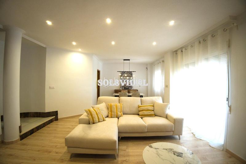 Foto a6523110-9a6f-4dff-a377-bf798706c4dd. Chalet  , parcela de 12.000m2, 250 m2 construidos en Orihuela