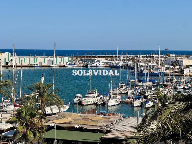 Foto c0f831df-896e-4d3f-8488-c26a8f6249f5. Lloguer pis amb calefacció a Centro - Muelle Pesquero Torrevieja