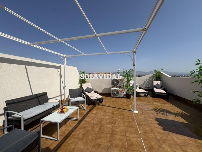 Foto 504b5a4c-45bc-4ea5-8c51-3ffc74bd469e. Casa amb piscina a Cox