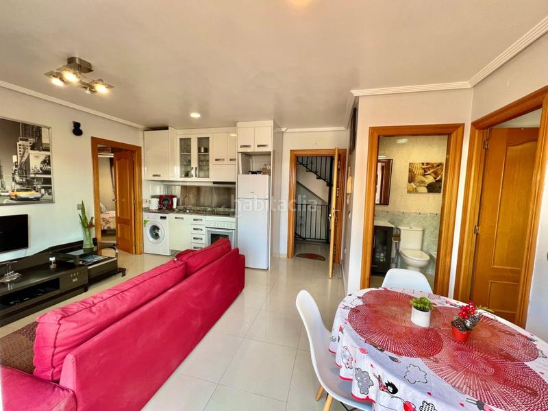 Foto bec8ae7b-d5a3-4317-b9bc-7b448006c8ce. Ático en calle zoa 58 atico con 30m2 de terraza. 400m. de la playa. licencia turística. céntrico. en Torrevieja