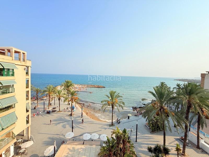 Foto 0844680c-3074-475d-9958-f714da6cd9b3. Ático  exclusivo en primera línea de mar , playa del cura en Torrevieja