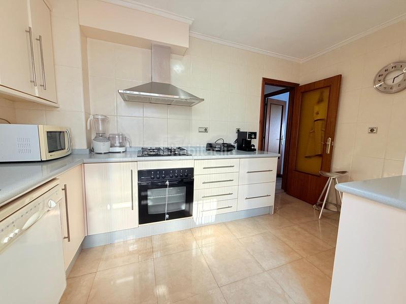 Foto f6c33280-307a-4168-9ca6-e82b2808e443. Ático  exclusivo en primera línea de mar , playa del cura en Torrevieja