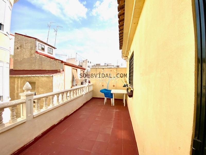 Foto d4093933-db61-41bc-a957-624bc8392e72. Alquiler piso sol8vidal alquila bonito piso en la zona de la plaza nueva en Orihuela