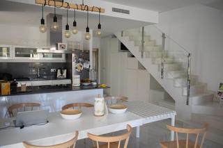 Chalet à Bigastro. Chalet con piscina privada en bigastro