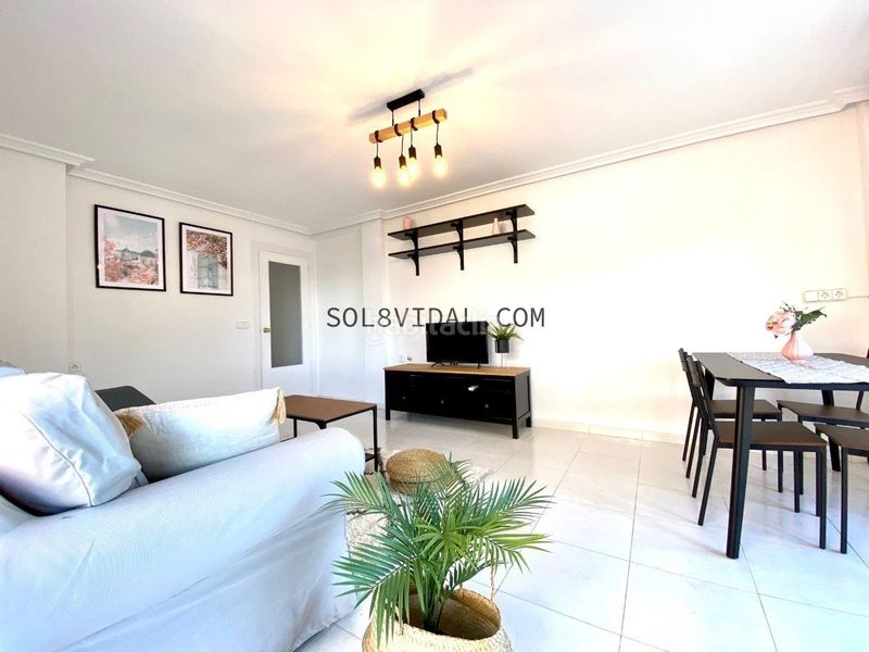 Foto b81fa0a4-20a7-4e33-893d-b564e46c46c3. Pis a Bigastro