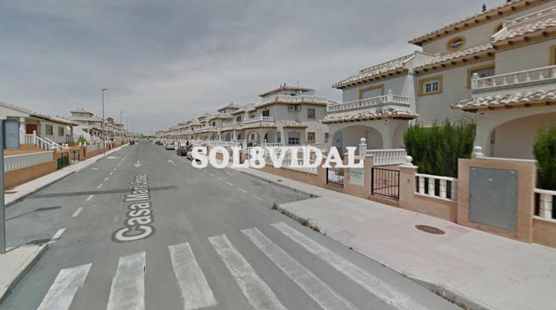 Foto 801ae055-aca1-469c-bfc3-dc7cbda1f74b. Chalet con riscaldamento piscina in Lomas de Cabo Roig - Los Dolses Orihuela