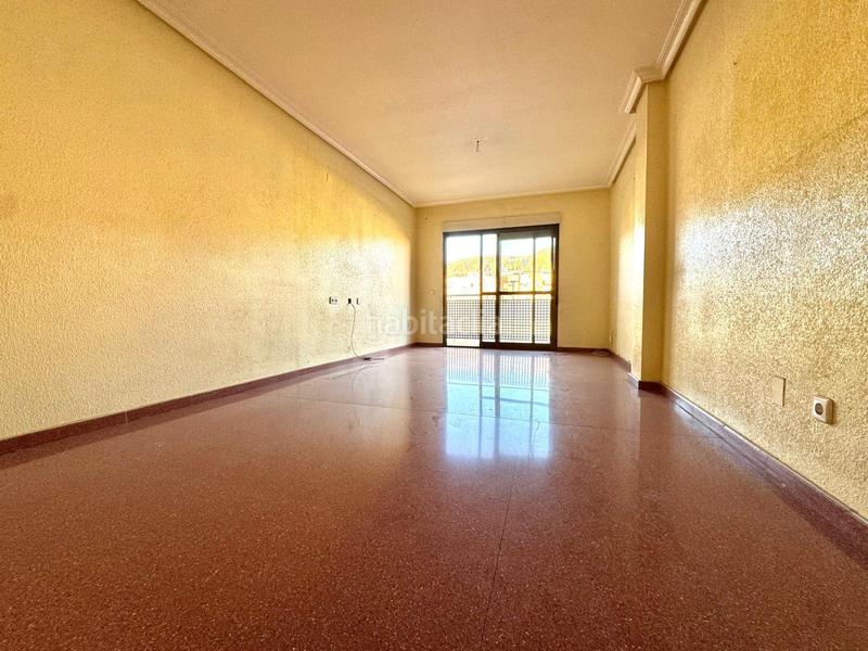 Foto f9f7b053-c967-4295-aeab-0706fceb1656. Piso  a la venta en Orihuela ciudad Orihuela
