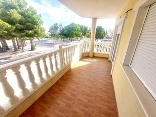 Maison en Bigastro. Bungalow en el centro de bigastro