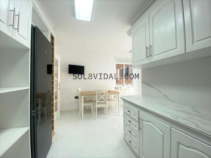 Foto 37d7b8b3-604f-4a6d-9097-4d8e3645e3f5. Alquiler ático sol8vidal alquila bonito ático en el centro en Orihuela