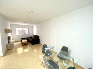 Lloguer Pis  Calle francisco de goya. Piso nuevo con piscina en almoradí