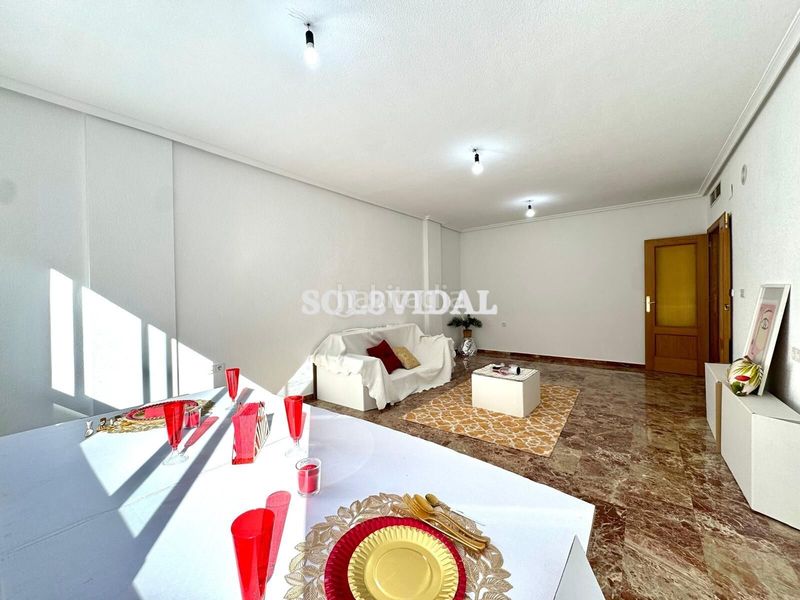 Foto b8880b29-d020-4fe5-ab83-21999dc8bd5f. Pis a Orihuela ciudad Orihuela