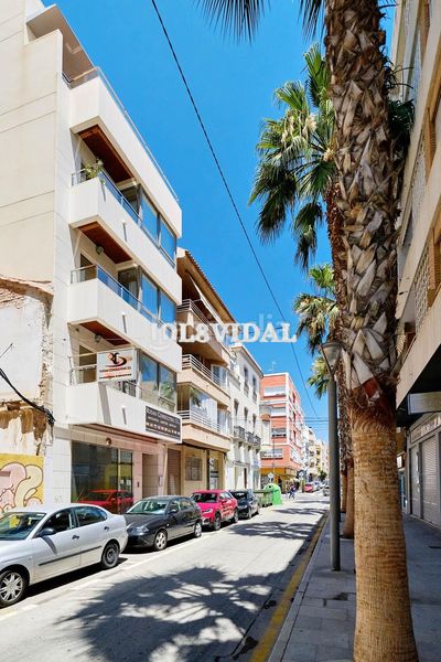 Foto 9f805817-8d26-498e-afa1-5c799ab22c81. Alquiler ático atico en alquiler de alto standing en el centro . la propiedad tiene ascensor con acces en Torrevieja