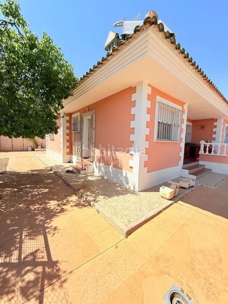 Foto ac7dbf41-cf90-44d0-8cee-1667d6a6fa2d. Xalet amb piscina a Montepinar - La Aparecida - Raiguero Orihuela