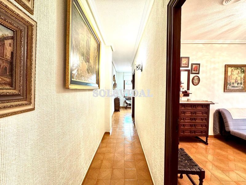 Foto c06effb0-fbe4-4765-9635-2672e9877873. Pis a Orihuela ciudad Orihuela