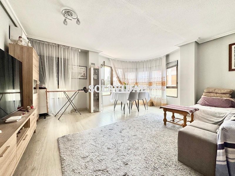 Foto a193e4f2-77a1-4e4a-9878-bdcbeb94b84f. Pis a Bigastro