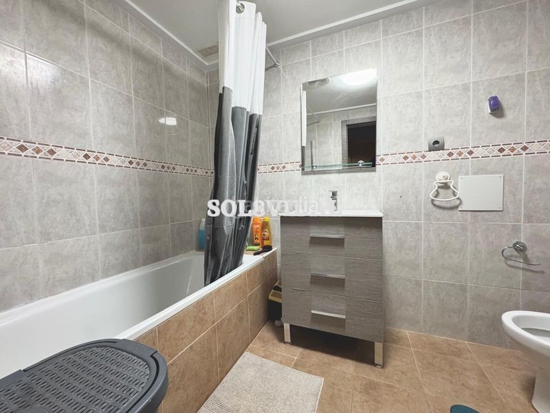 Foto fc799ba3-cb7e-4605-a4b9-cf66e82ed16f. Pis a Bigastro