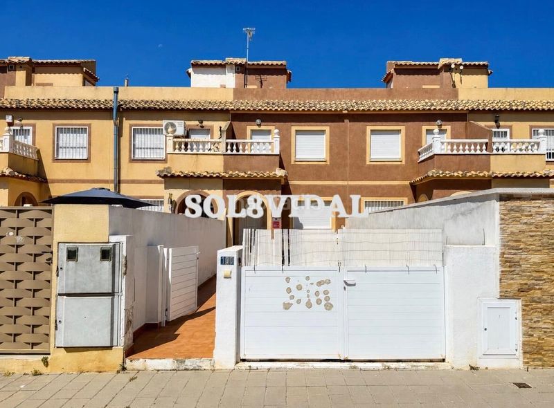 Foto 612e3fd5-5ba9-4db0-b407-127f7a0e6317. Casa amb calefacció a Jerónimo y Avileses Murcia