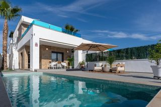 Chalet à Bigastro. Villa key ready en bigastro d6  residencial lo natura