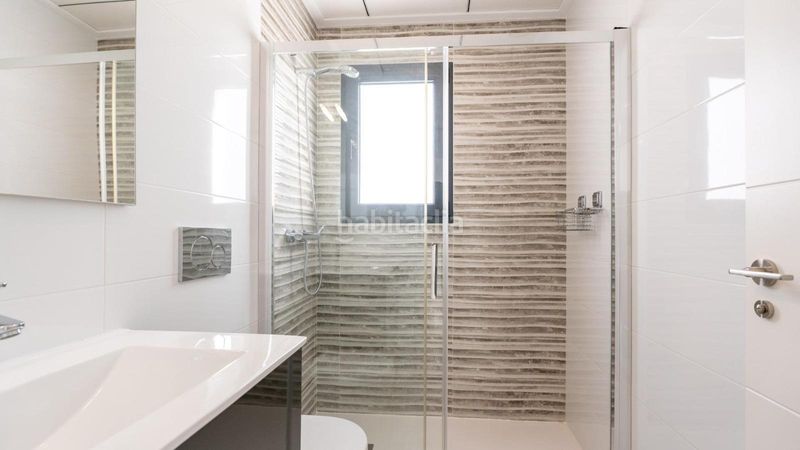 Foto dfadab88-16df-4881-8913-c7281dd43157. Xalet amb aparcament piscina a Bigastro