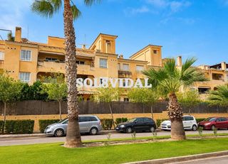 Pis  Calle green urbis. Vivienda en campo de golf altorreal  molina de segura