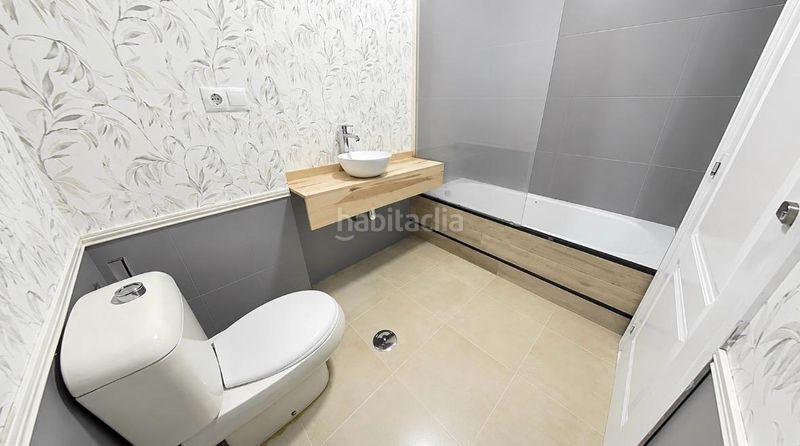 Foto 8e983de2-5086-479b-aff1-efff740e2c93. Pis a Bigastro